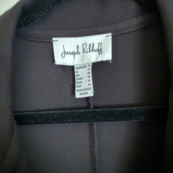 Joseph Ribkoff Princess fitted Jacket - Picture 2 of 6